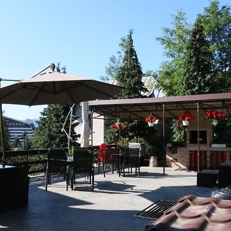 Casa Anne Marie Hotel Sinaia Exterior photo